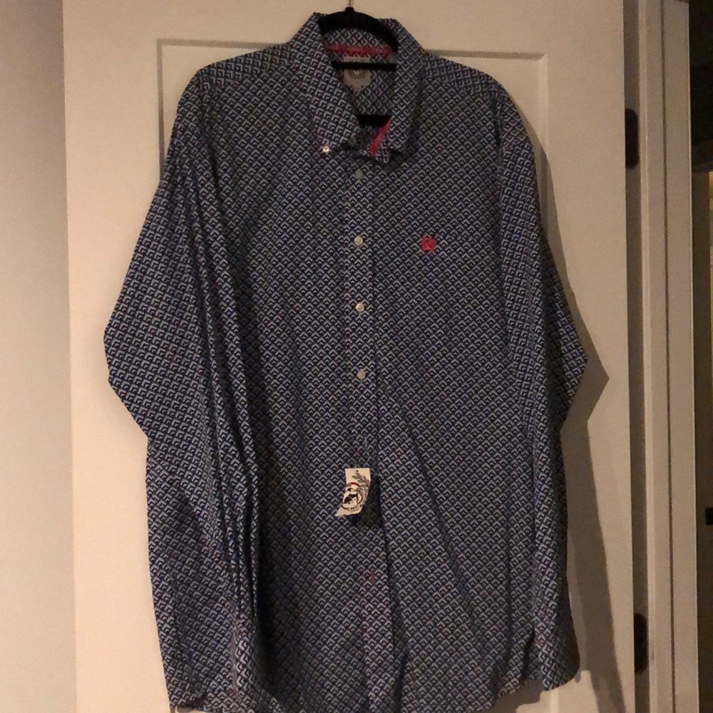 Brand new Cinch men’s dress shirt